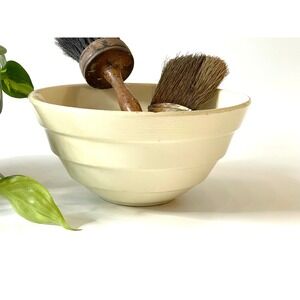 Vintage Cream Ringware Bowl: USA Stoneware Pottery Decor